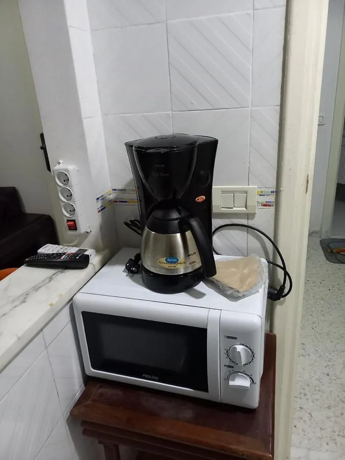 Joli Studio, 17 Avenue Hedi Nouira Ennasr 2, Ariana, Tunis Apartamento