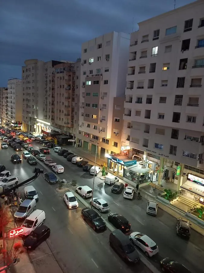 Lejlighed Joli Studio, 17 Avenue Hedi Nouira Ennasr 2, Ariana, Tunis