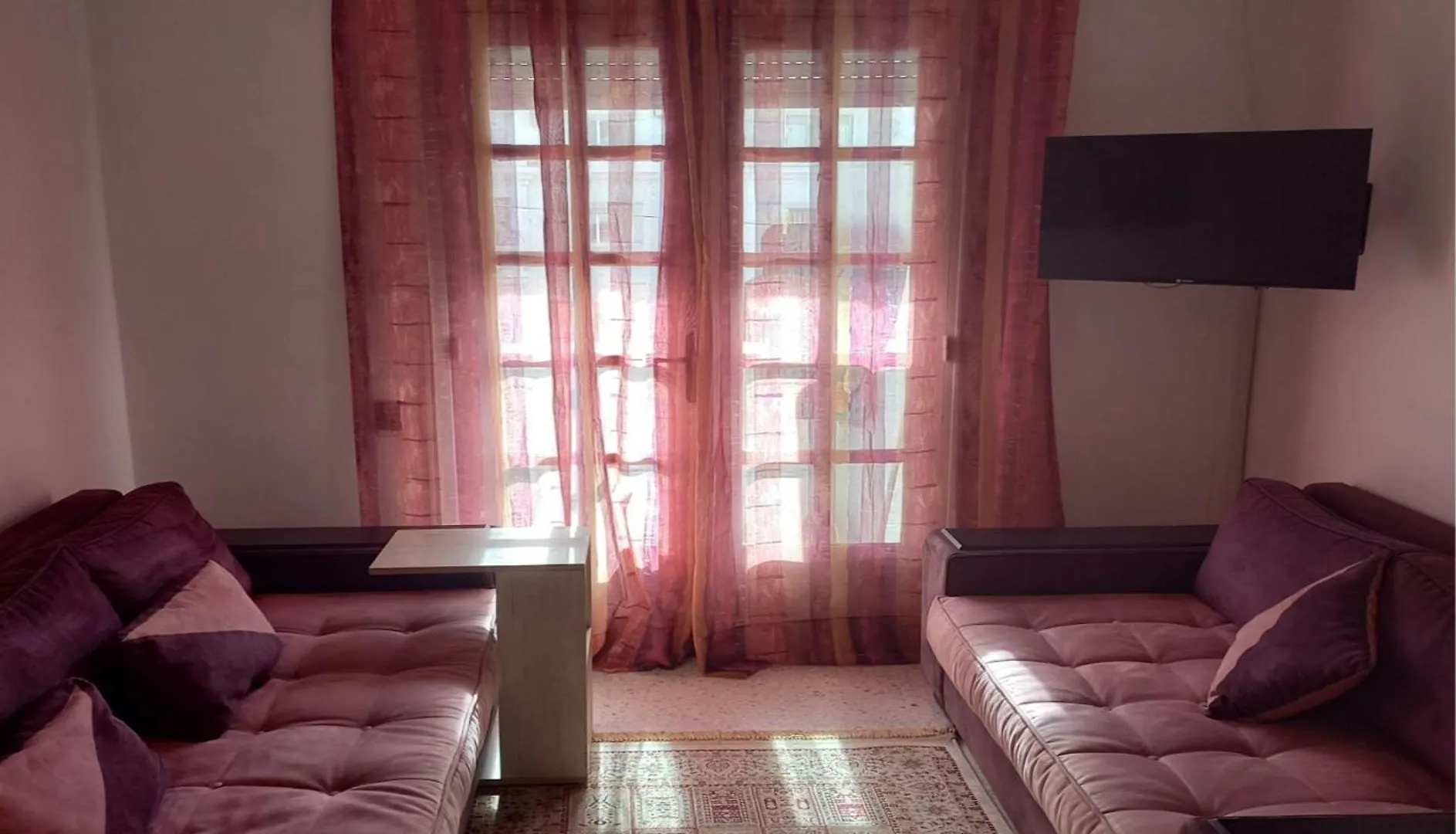 Joli Studio, 17 Avenue Hedi Nouira Ennasr 2, Ariana, Tunis 0*, Ariana Tunesien